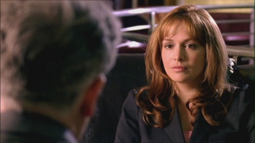 Claudia Brown, 1x01