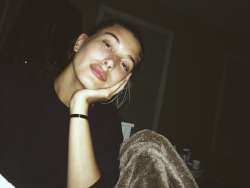 haileyrhode:  Bedtime sleepiness bare face-ness