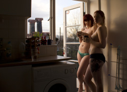 Therealkatiewest:  Anna And I Drink Tea Naked In Her Kitchen By An Open Door On A