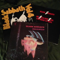 shadesofnoir:  Sabbath bloody sabbath. Enjoying