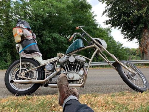 Our buddy @job_vogel is currently driving his Harley Davidson lanesplitter through Europe wearing hi