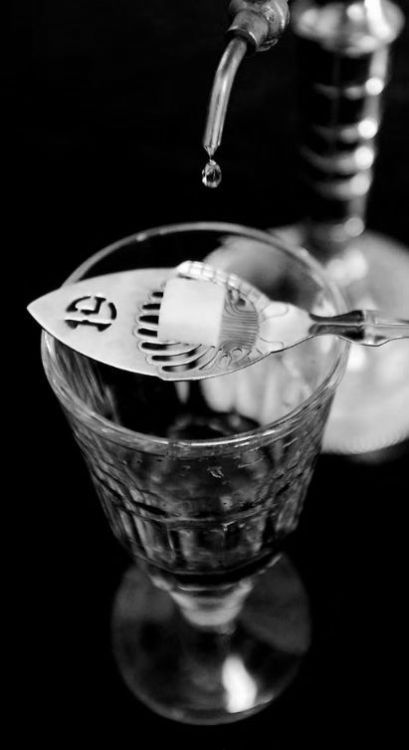   absinthe ..