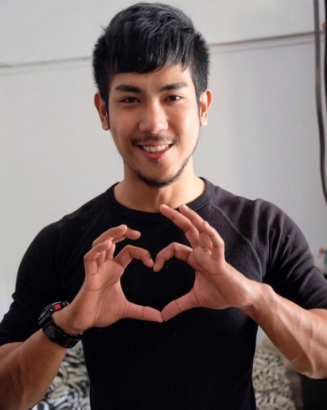 Hot Asian Guys