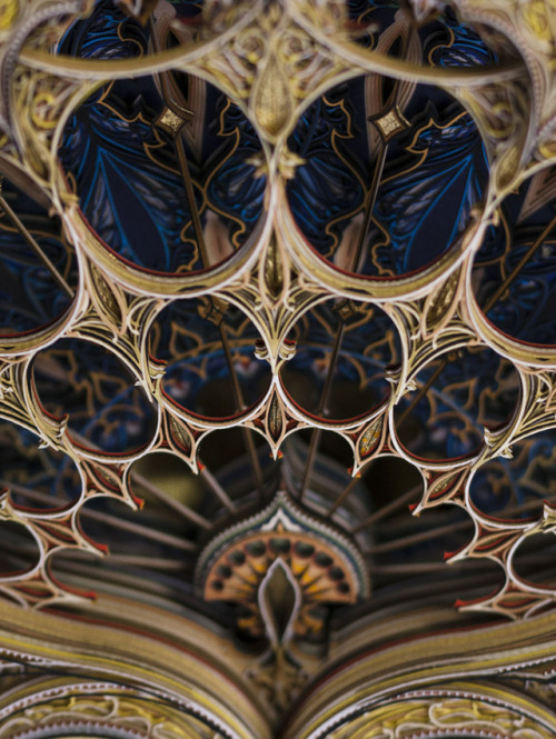itscolossal:New Architecturally-Inspired Artworks Created From Layers of Laser-Cut Paper by Eric Sta
