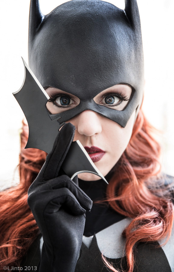 cosplayfanatics:  Batgirl Copslay By MangoSirene 