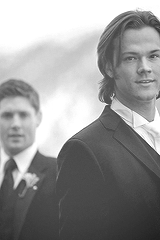 renegadewinchester:  9 favorite Padalecki wedding photos 