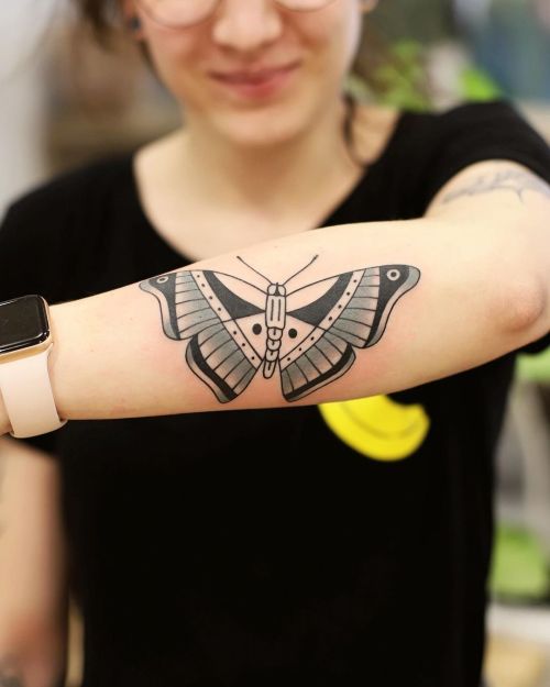 Makes people happy everyday  Thanx Monika  #patrykhilton #butterflytattoo #blackngrey #tattoos #ttti