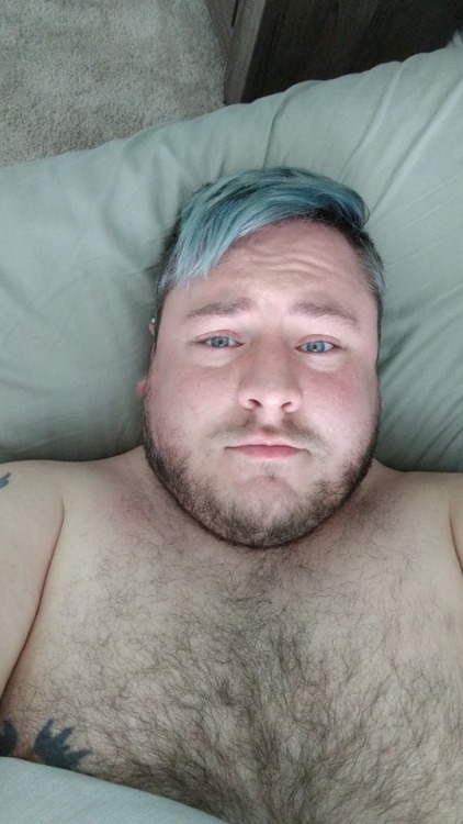 oogieboogiebear:I had blue hair for a while porn pictures