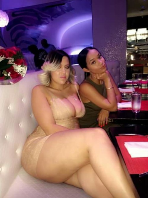 exxxoticwomen:Thick tighs