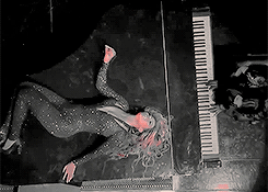 pretando:  beyoncexknowles: &ldquo;I had this idea to have a female band. We