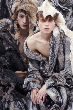 marcgiela:  strangeforeignbeauty:  Hideki Asahina &amp; Jake Love | Photographed by Damien Blottiere // Styled by Shun Watanabe for FHM Collection China  Me in canada