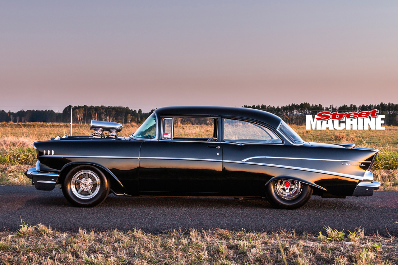 chromencurves:    1000 HP Blown 1957 Chevy 210  Photos from Street Machine, taken
