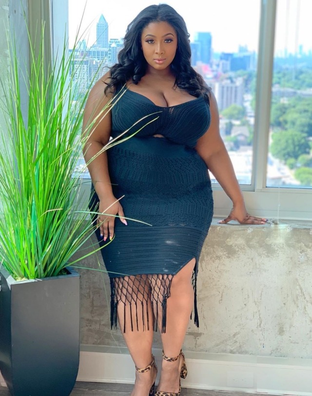 blackandcurvy:
