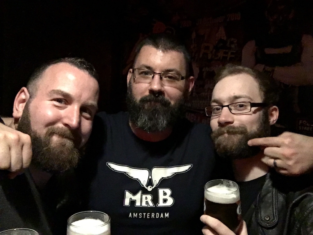 notlostonanadventure:  kevinreader:  meholt:  Day drinking like mature successful
