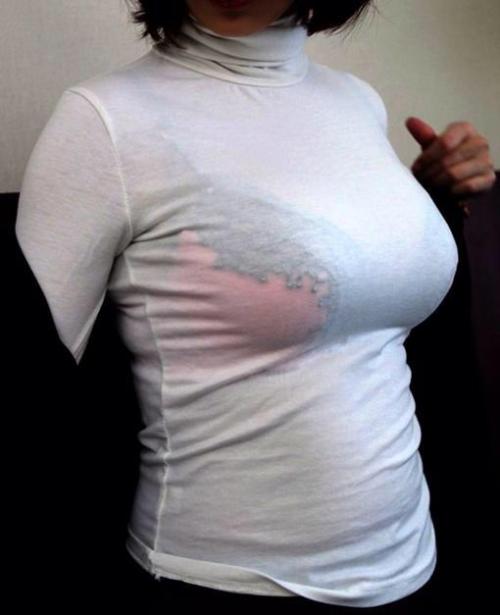 eroerotumblr: 【着衣おっぱい】リアルで乳袋を持つ女達ｗｗｗ2次元だけじゃなかったんだなｗｗｗｗｗ【画像73枚】