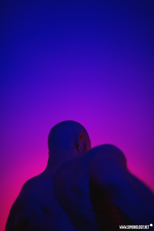 The Naked Homo: An Exploration Of A Human Body In Another Light.Follow on Instagram: @simonology.nud