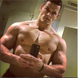 skyjane85:  Jessie Godderz  (taken from Jessie’s instagram credit goes to him gradosgirl