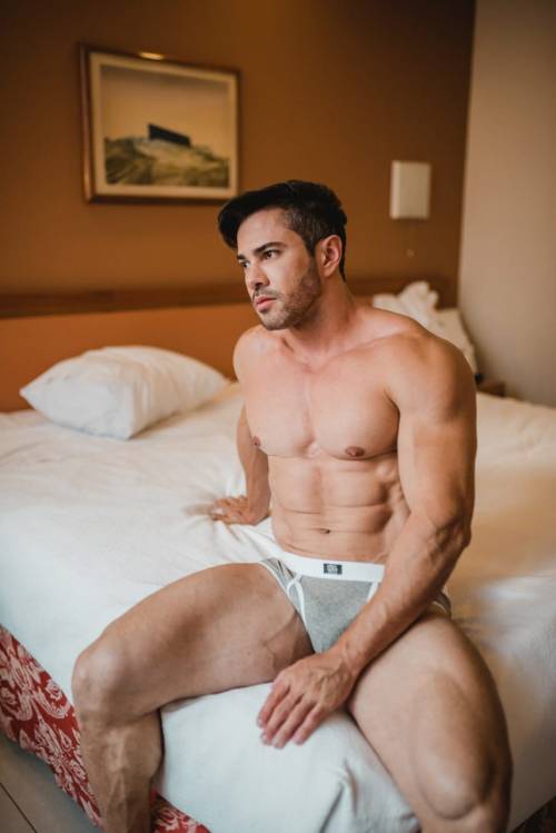 thehairymenhunter:Matheus Malta 2 of 2