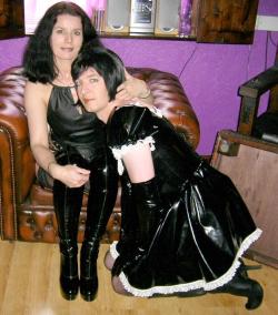 carolus666:  petmistress:  Loving D/s.  It can still be strict and cruel at times, but at heart is the love between Mistress and Pet.  —Miss Heather  Yes, :-) Catherine   beauty