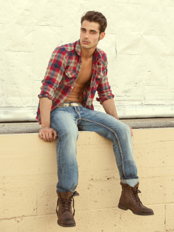 elitemodelmiami:  Arturo Alcala by Daniel