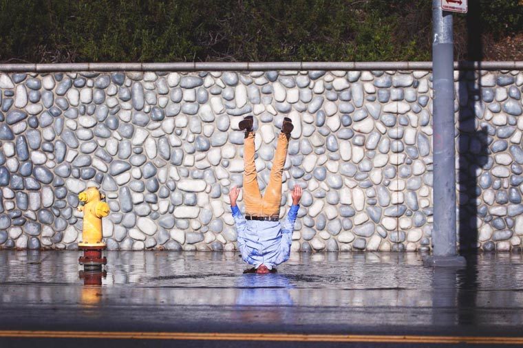 art-tension:   					 					 									 			 			   	 		 						 							 					Defying gravity