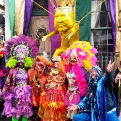 I LOVE THIS TOWN!!! Happy #mardigras from #neworleans - home of amazing creative #artists &amp; wonderful freaks! #MardiGras2015 #kingcake #kingcakebaby #letthemeatcake #frenchquarter