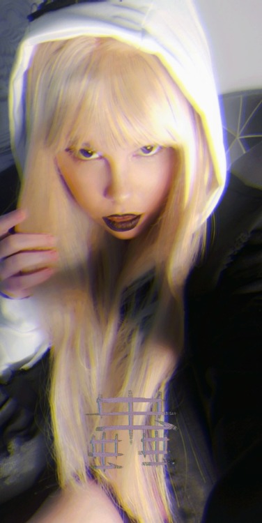 XXX This is my wig for Illyana / Magik It makes photo