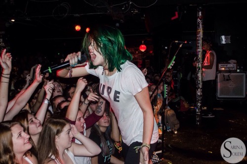 pizza0rdie:Tonight Alive - Photo by Sarina Solem