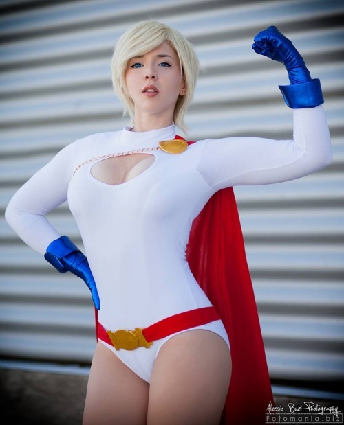 dirty-gamer-girls:  Dirty Gamer Girls
