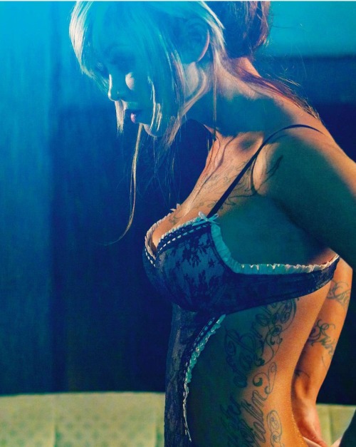 patriotnukles:  http://patriotnukles.tumblr.com/ 
