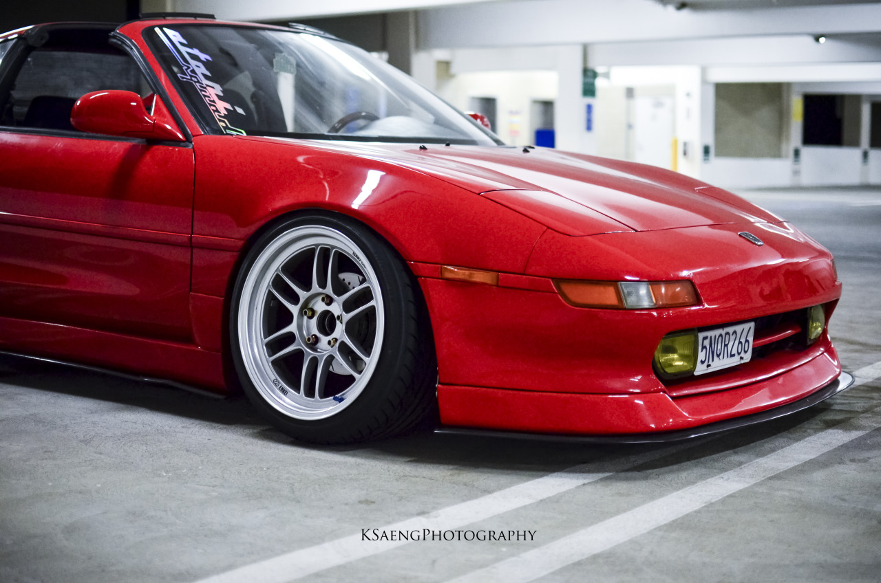 pandabearjdm:  ispycleanimports:  Simplicity.Alvin’s SW20 MR2   I know Alvin such