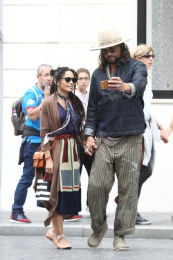 throughkaleidscopeeyes:  quietstorm-thundathighs:  thirat-atthiraride:    Lisa Bonet and Jason Momoa in Rome: September 2015    That is a beautiful ass couple   me &amp;  future bae (where ever he is hiding…i’ll be waiting)   Jason and Mr. Wonderful