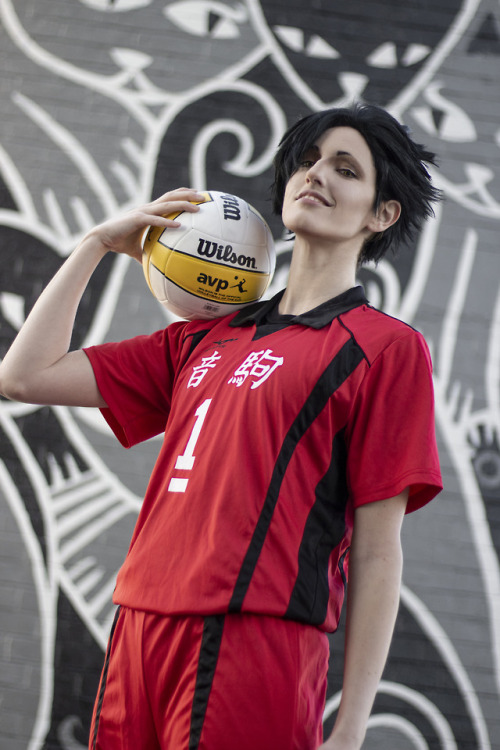 Kuroo Tetsurou HaikyuuPhoto: @caffeinatedqueerFind us on [instagram]