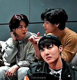 Vmin 220319(trans. Btsinthemoment, Tetesgallery)