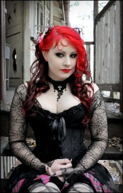 victorian-goth:  Victorian goth http://victorian-goth.tumblr.com/