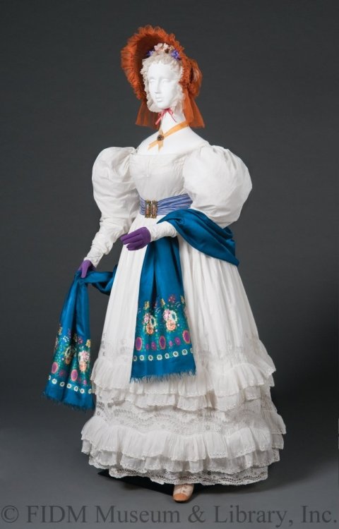 lookingbackatfashionhistory: • Day Gown. Date: 1827-1829 Medium: Cotton, baleen, metal.
