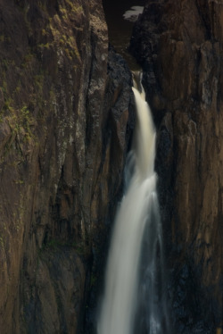 breathtakingdestinations:  Barron Falls -