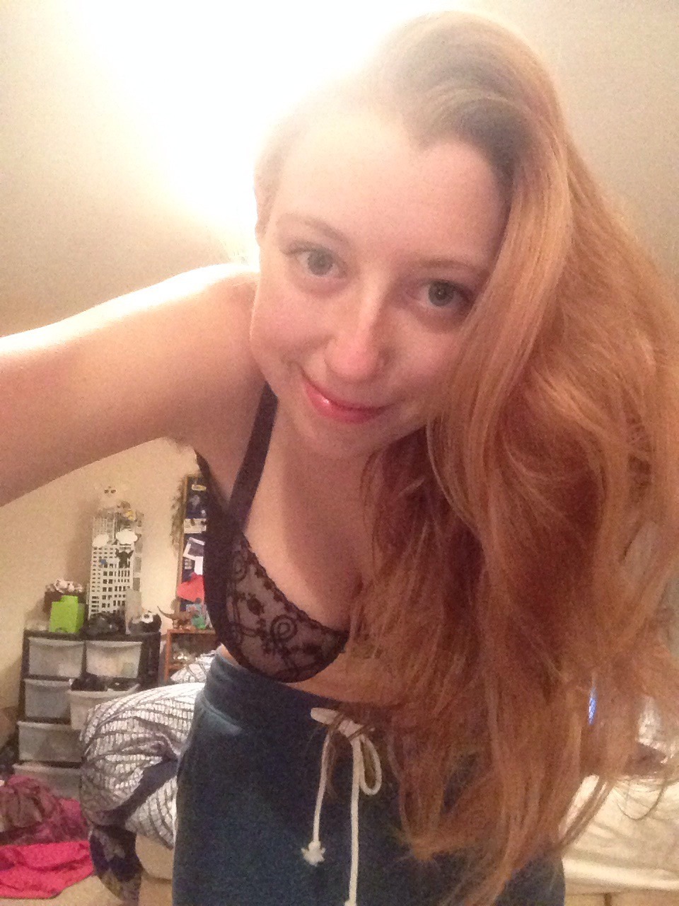 tspin:  So much head hair tonight. And can justttt about see my baby pit hair.  what
