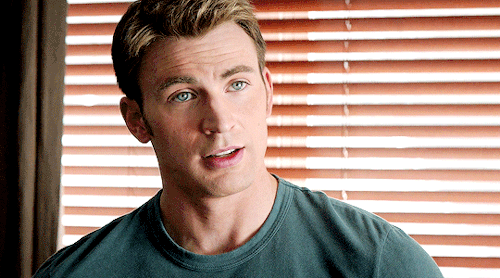 dailystevegifs:Dude, Captain America needs my help. There’s no better reason to get back in.