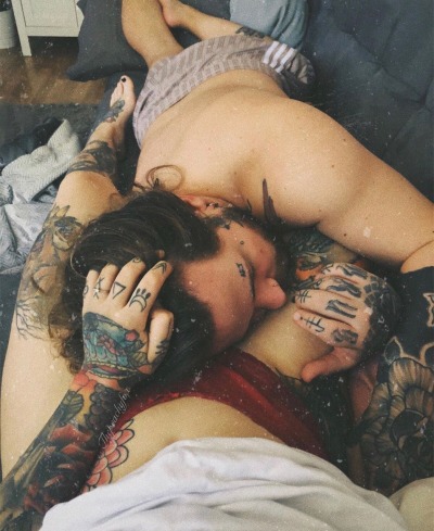Sex torileighhall:Instagram: Thepeachyfox  pictures