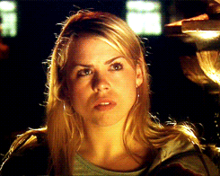 billieviperarchive:One Scene Per Episode - Doctor Who1x01 “Rose”