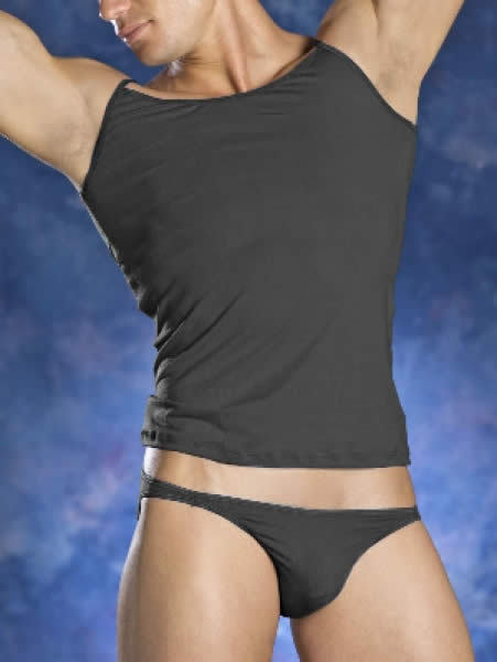 The designer underwear XDress decided to invest in lingerie male. According to the