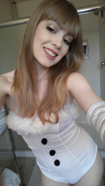 dollyleighofficial:  old unposted pics from December
