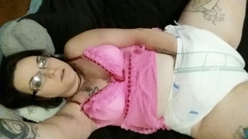 babykay108:  Who says babies can’t be sexy,hehe