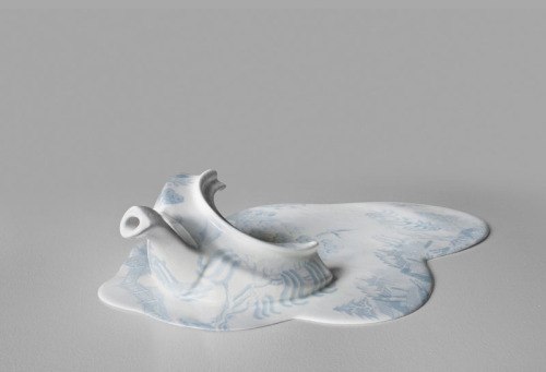 The strange collection of fused porcelain, artist Livia Marin  An artist has reshaped service porcelain teapots and cups by giving them a molten appearance … all without damaging or changing the patterns inscribed on objects!  Discover a collection