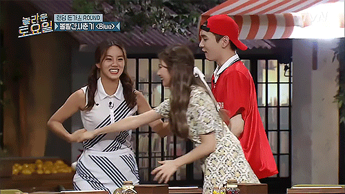 tag yourself. im key as the third wheel.