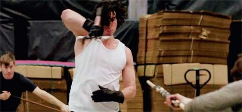 driverdaily:  Adam Driver training for The Last Jedi (x).