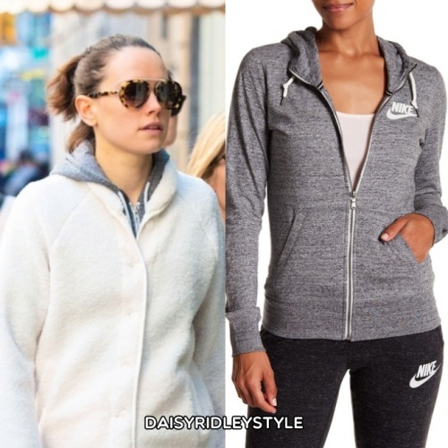 November 26th, 2019 | Out with her sister in NYCNike Gym Vintage Full Zip Hoodie - $36.97