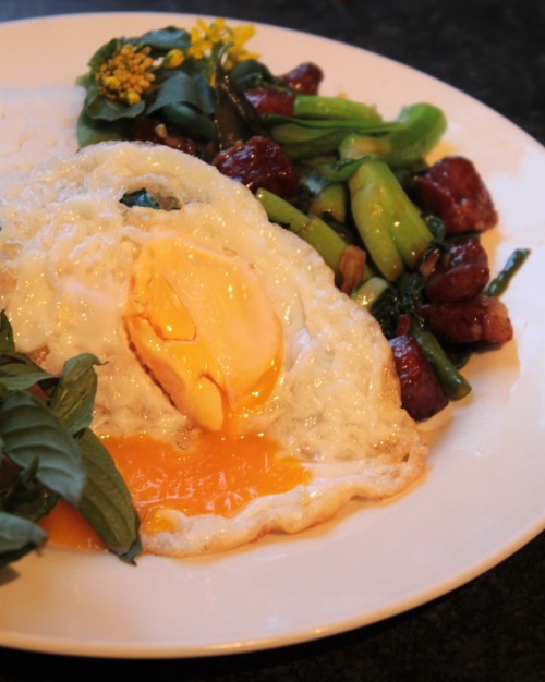  Pad Horapha Moo Grob Gwang Tung Kai Dao (Deep Fried Pork with Sweet Basil and Choi Sum with a Fried