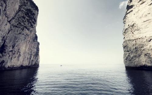 archatlas:  The Silence Project Claire Droppert “Silence was created out of interest for the absence of sound witnessed in different locations. Capturing the feeling invoked by the place. All these places have a certain tranquility. It gives the
